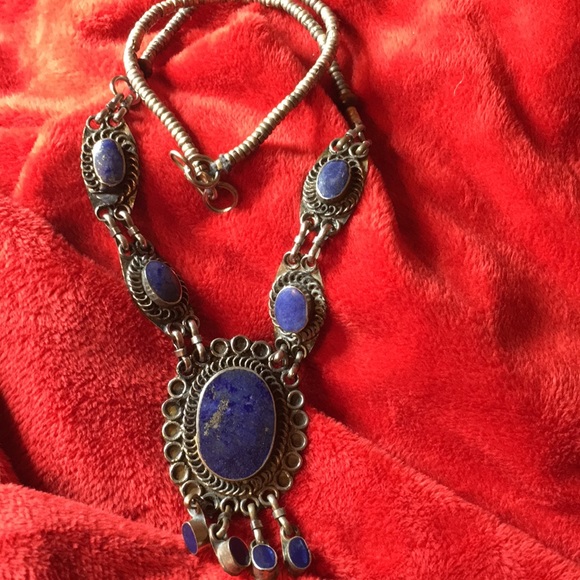 Blue lapis necklace. NWOT - Picture 2 of 2